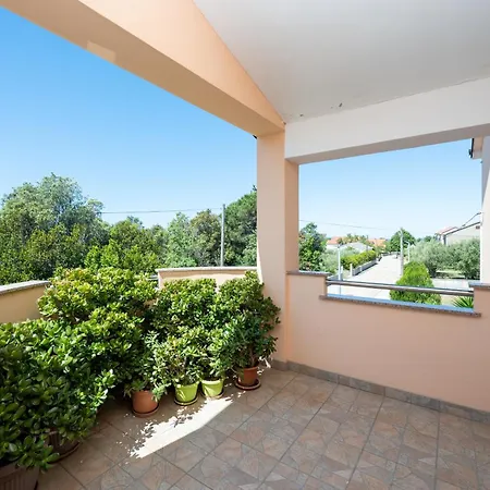 With Parking Space Vrsi, Zadar - 25947 Apartment